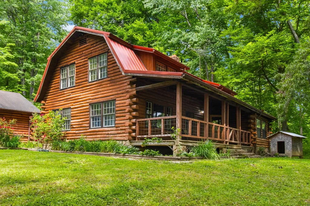4497 Tom Cat Trail London KY 40741