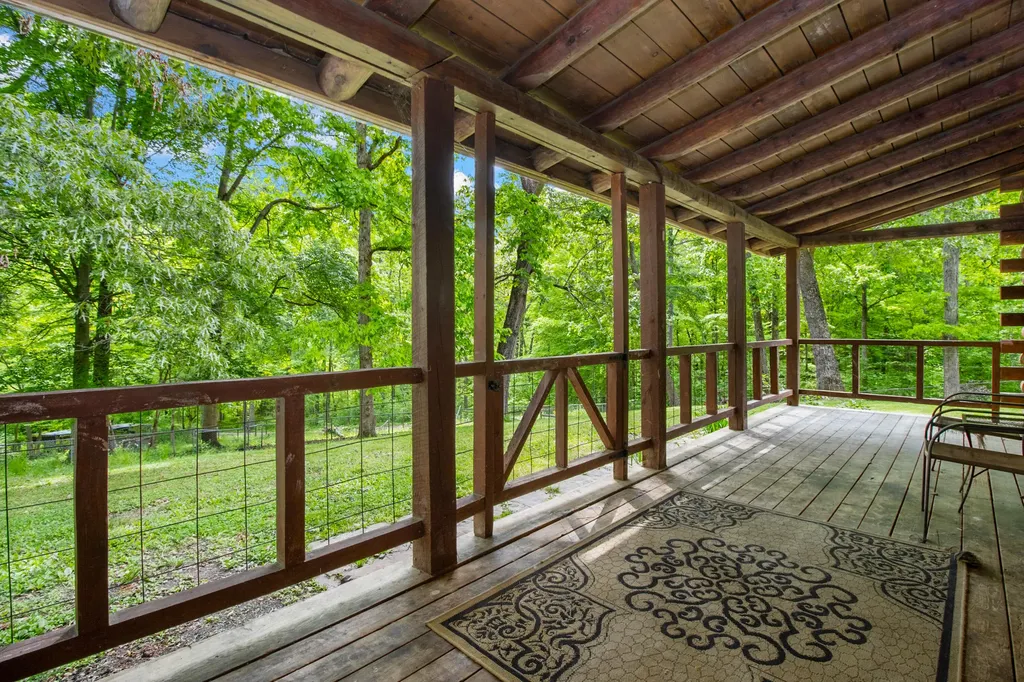 4497 Tom Cat Trail London KY 40741