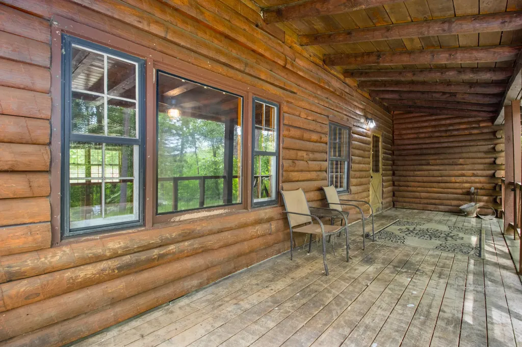 4497 Tom Cat Trail London KY 40741