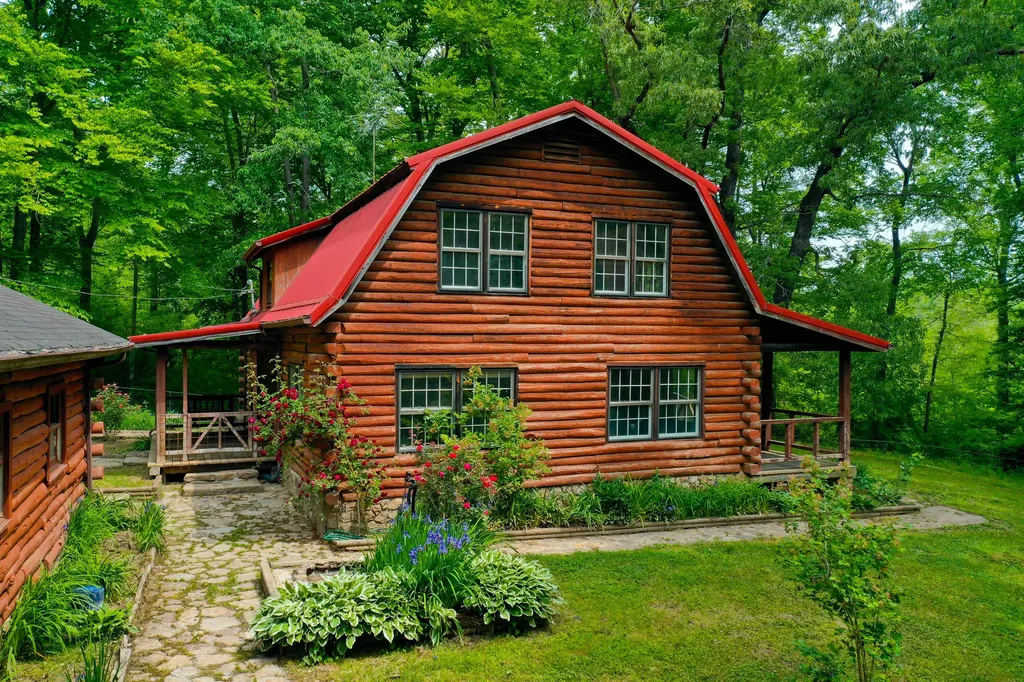 4497 Tom Cat Trail London KY 40741