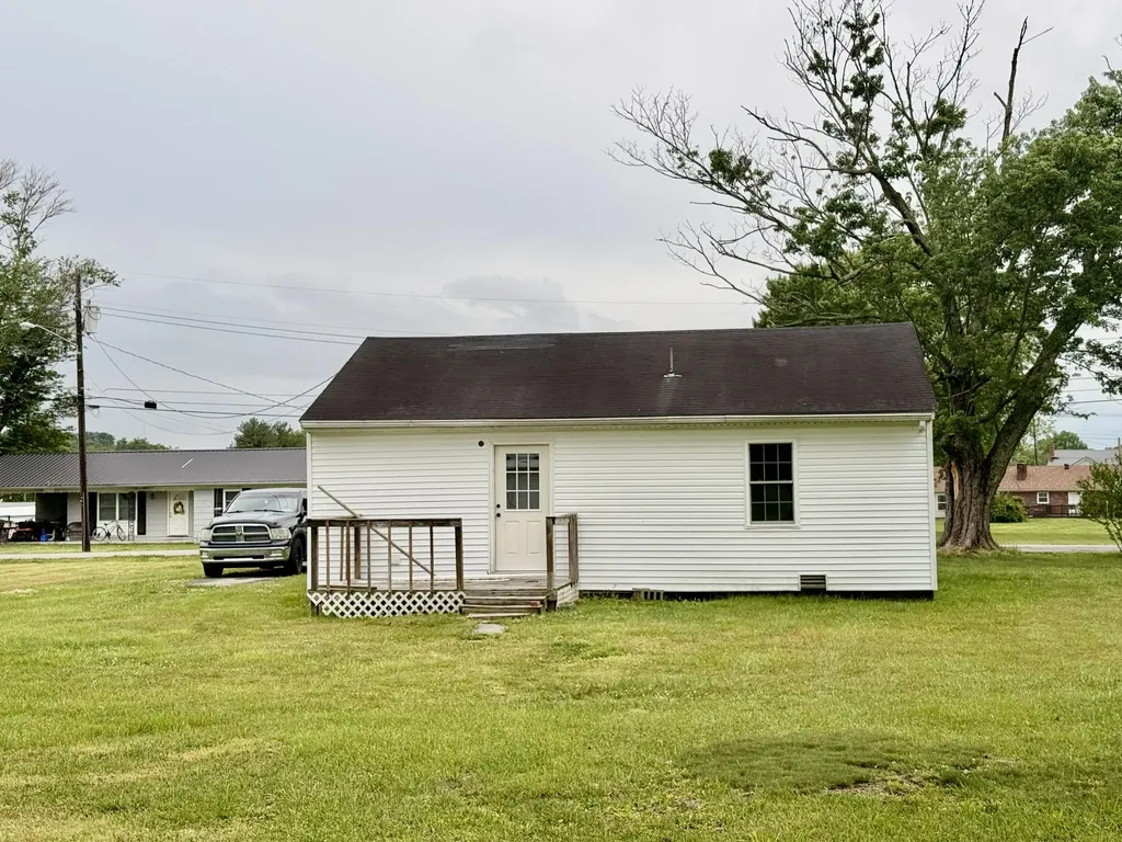 47 Holly Lane Crab Orchard KY 40419