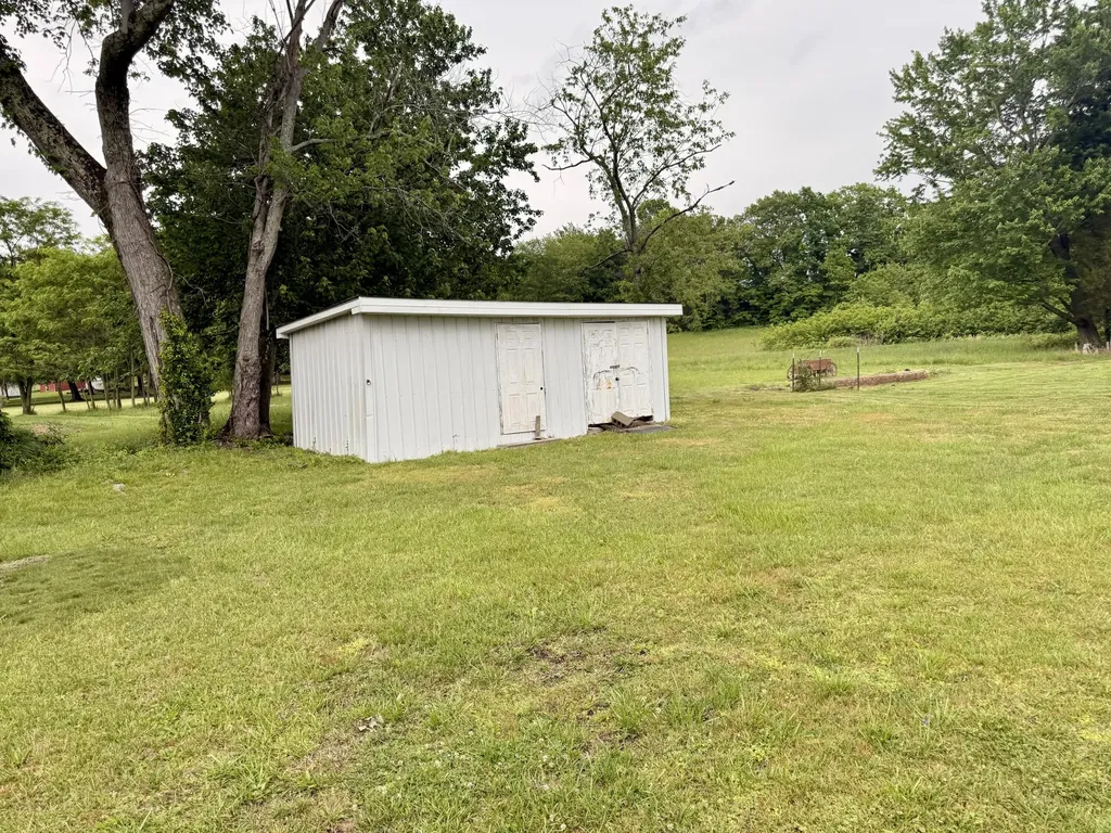 47 Holly Lane Crab Orchard KY 40419