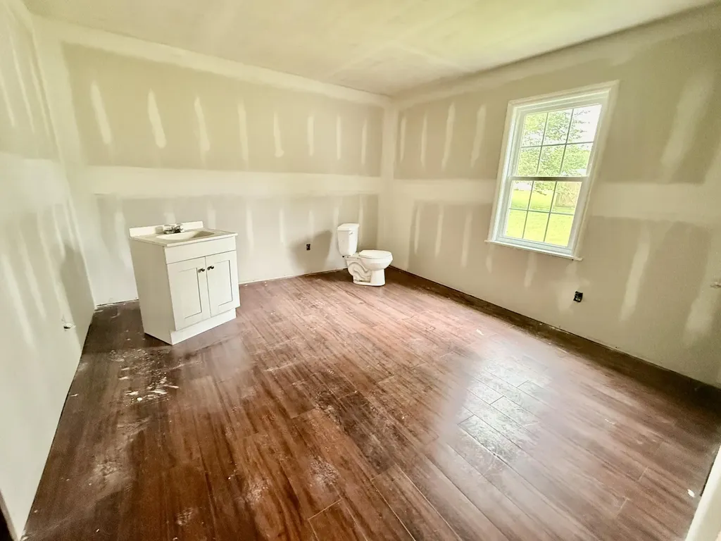 47 Holly Lane Crab Orchard KY 40419