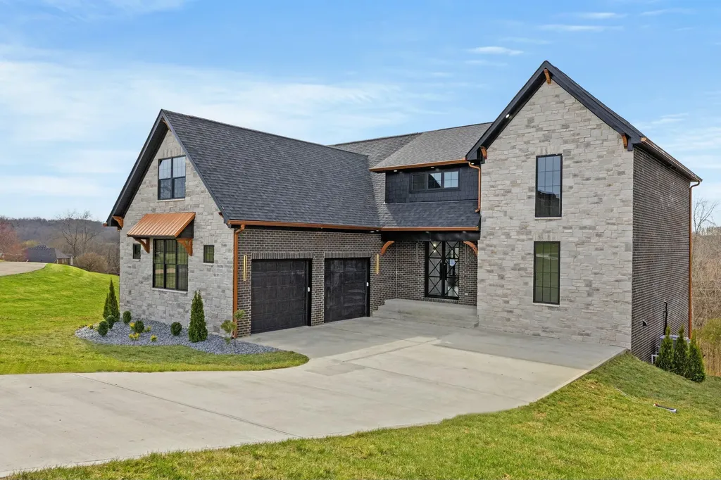 805 Brighton Court Richmond KY 40475