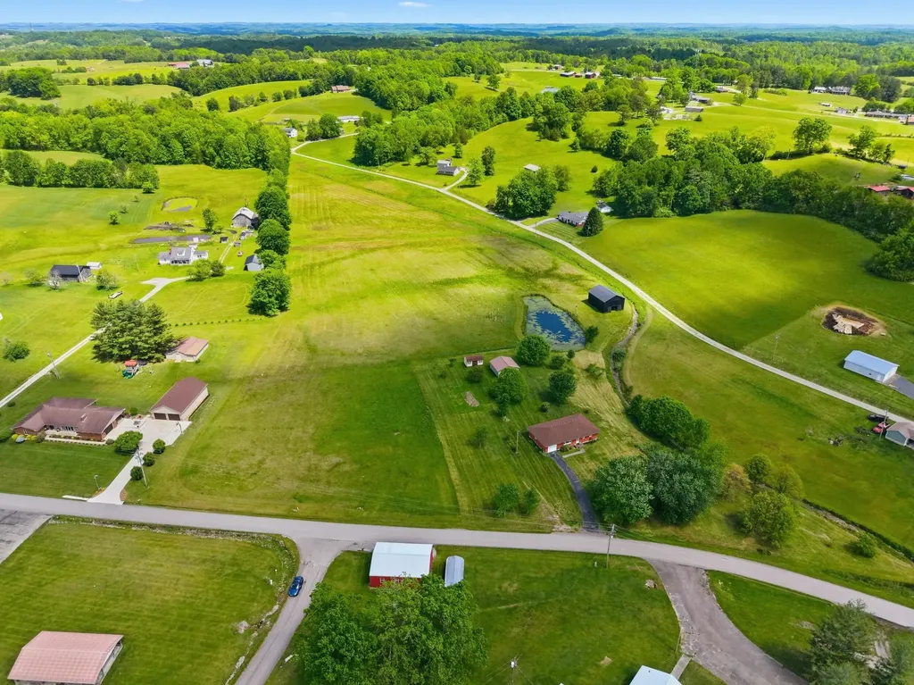 54 Kelley Road Mckee KY 40447