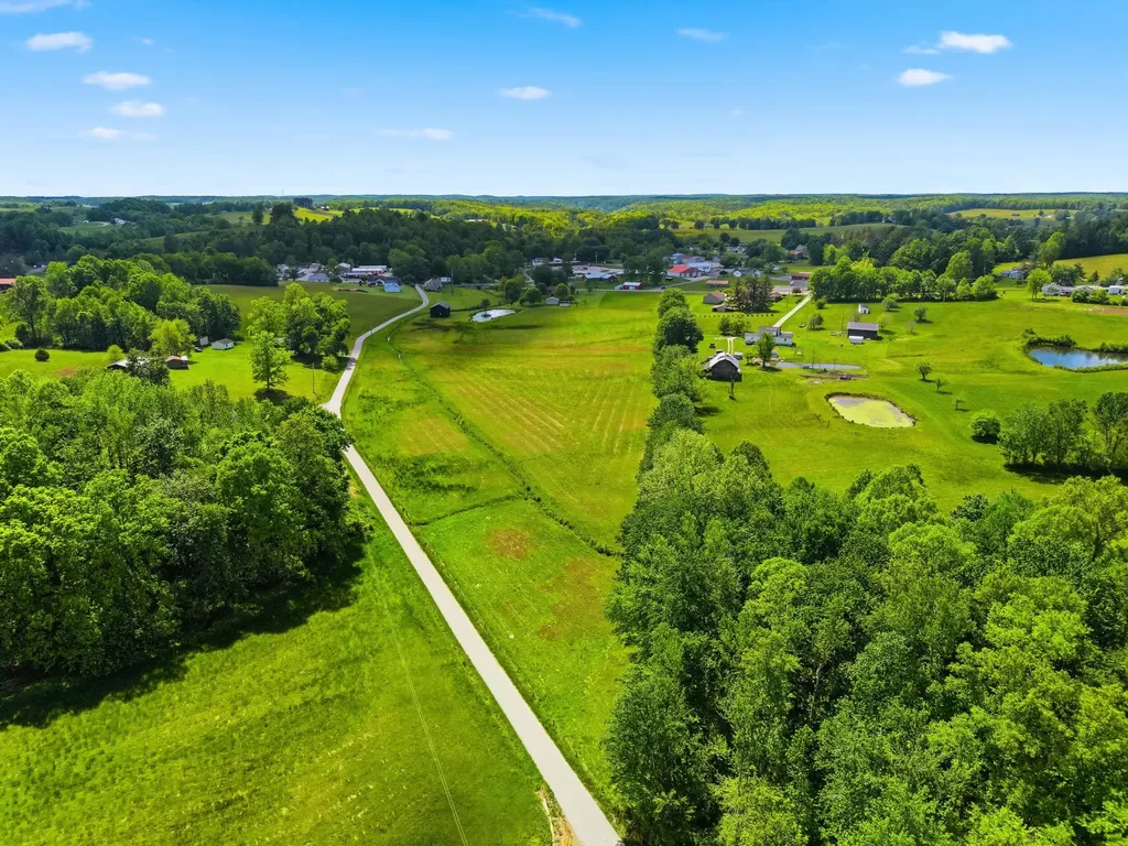 54 Kelley Road Mckee KY 40447