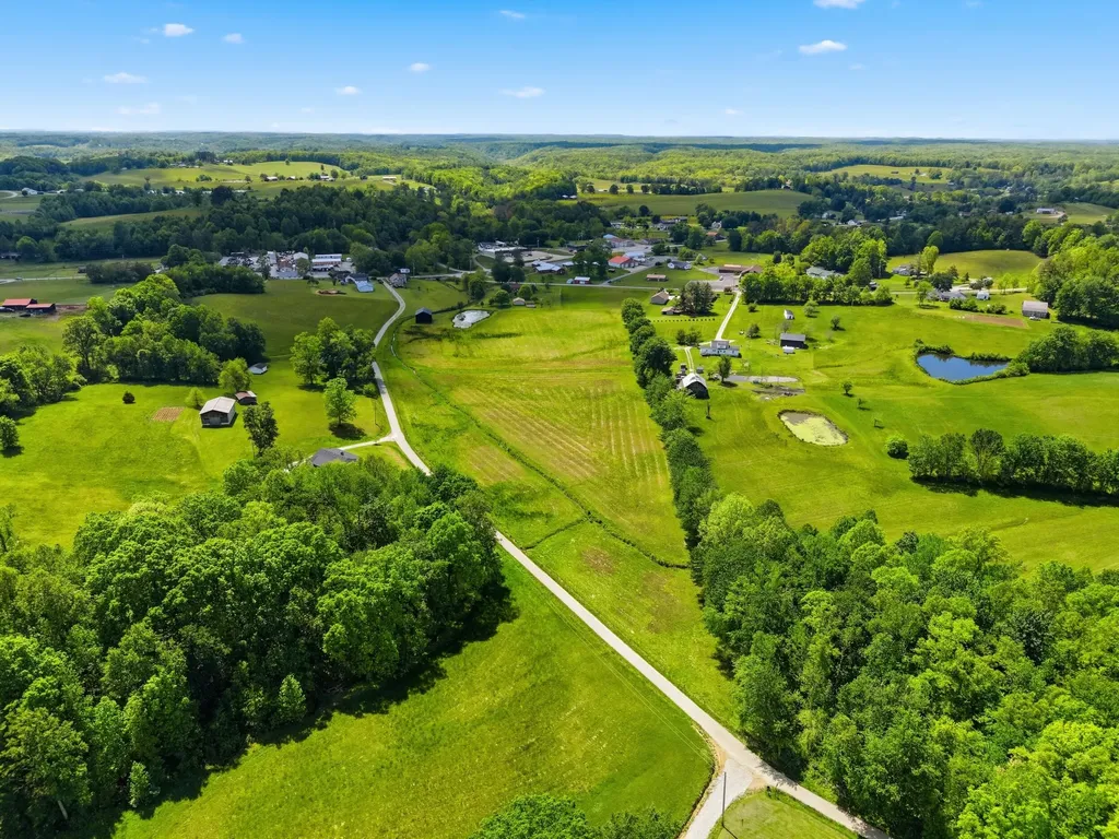 54 Kelley Road Mckee KY 40447