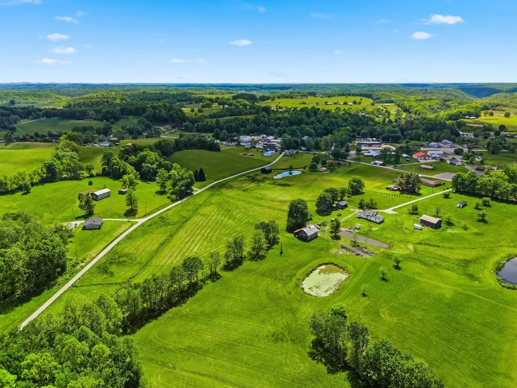 54 Kelley Road Mckee KY 40447
