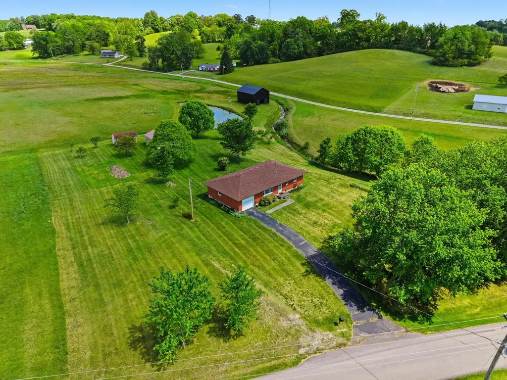 54 Kelley Road Mckee KY 40447
