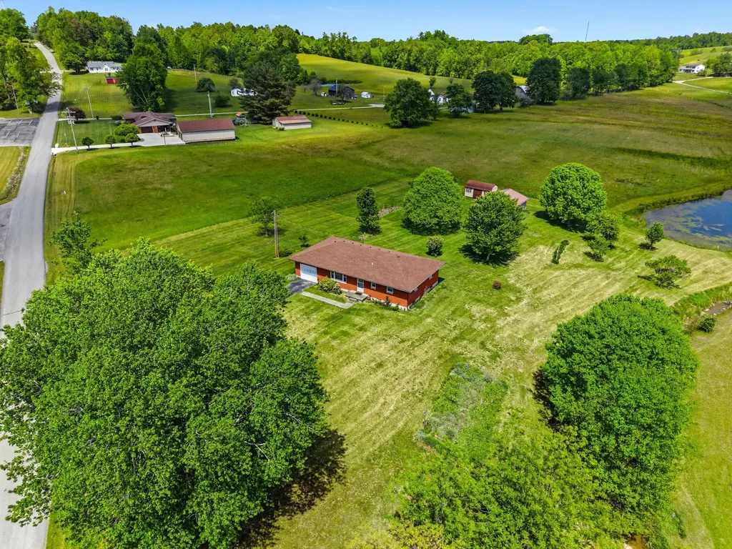 54 Kelley Road Mckee KY 40447