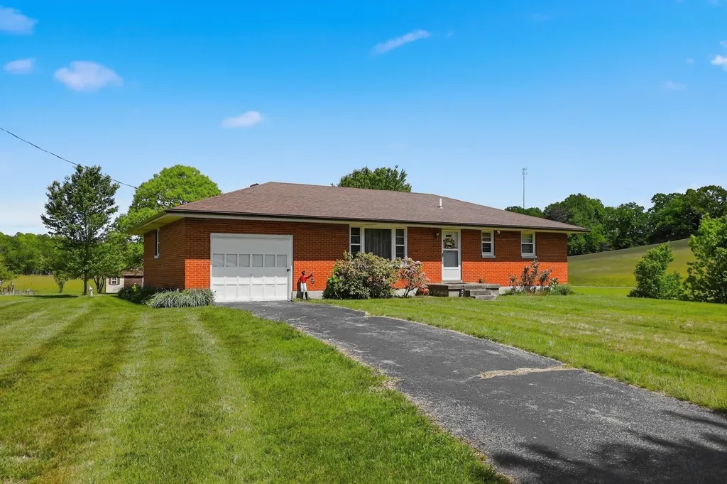 54 Kelley Road Mckee KY 40447