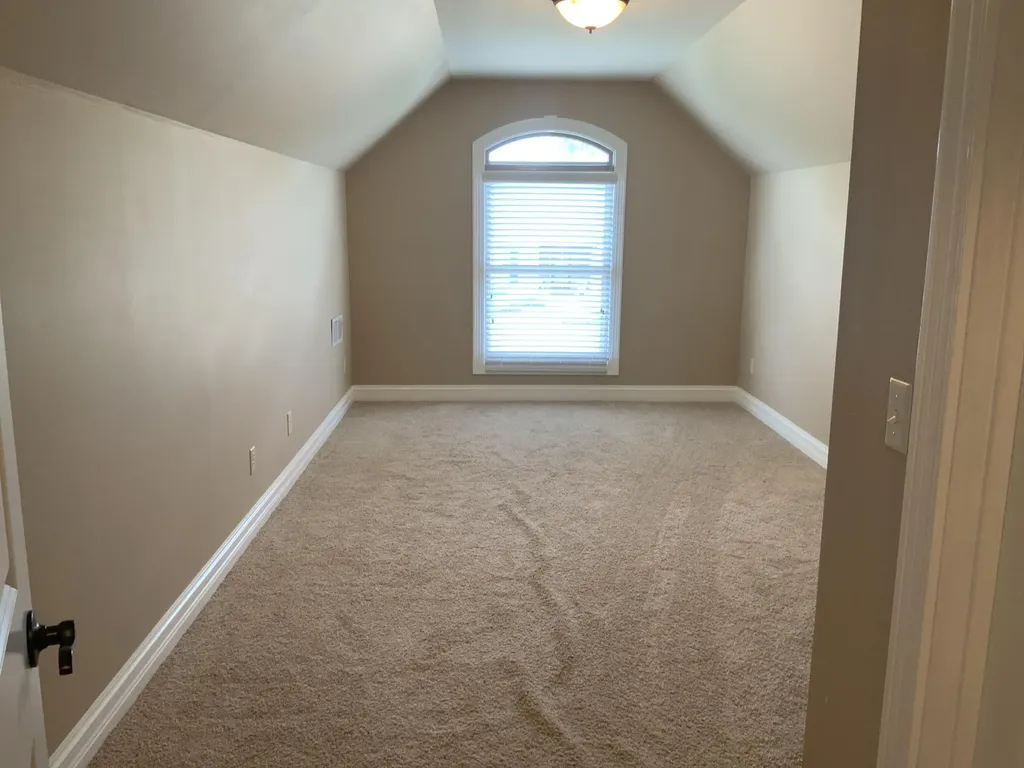 194 E Saddlebrook Drive Somerset KY 42503