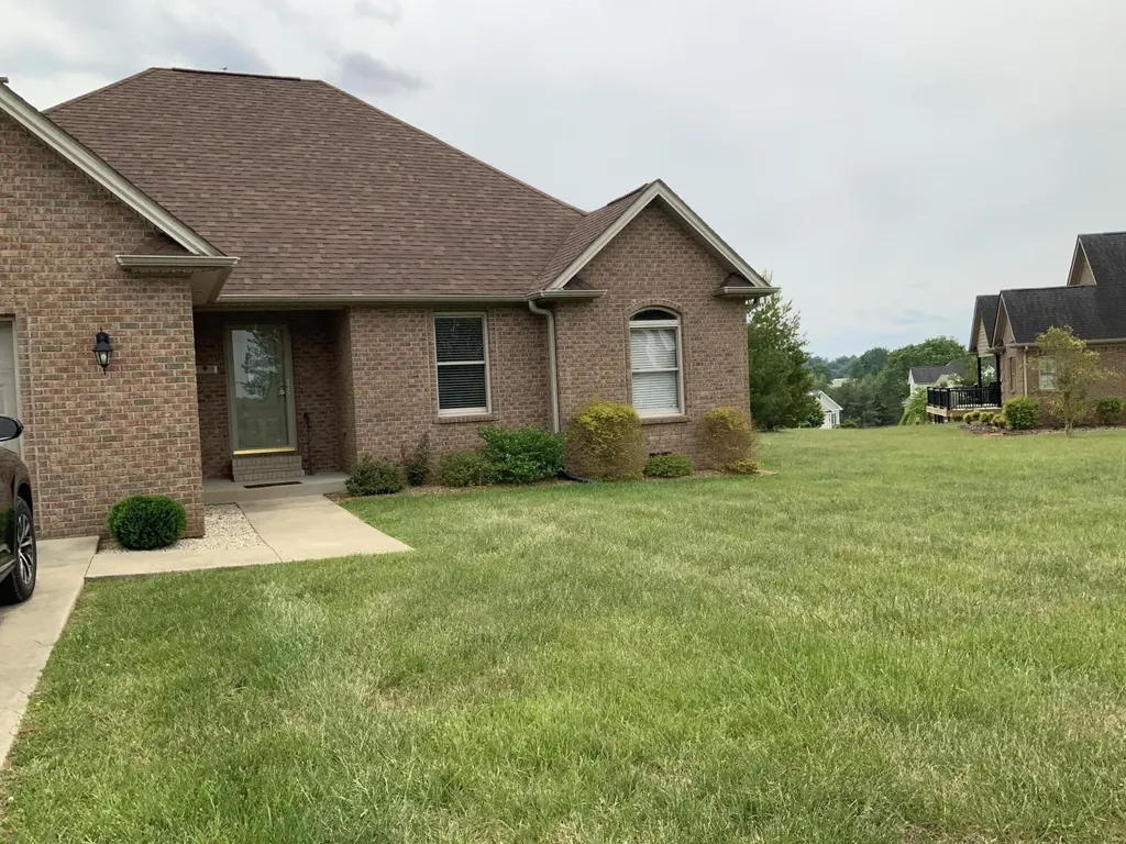 194 E Saddlebrook Drive Somerset KY 42503