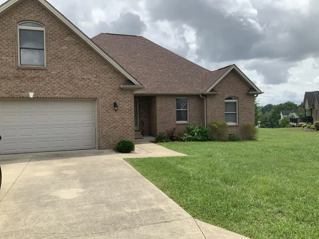 194 E Saddlebrook Drive Somerset KY 42503
