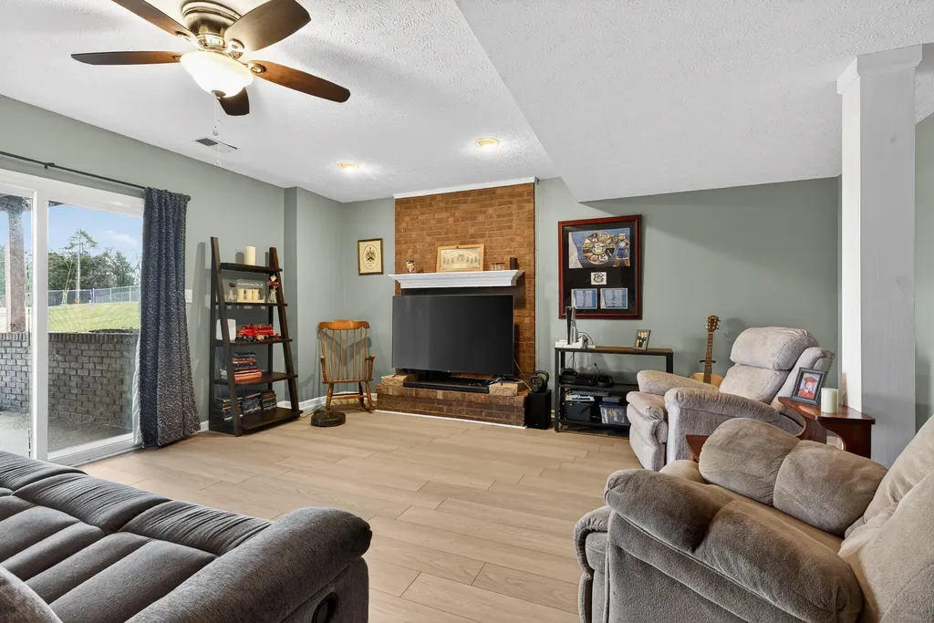 121 Mockingbird Hill Drive Richmond KY 40475