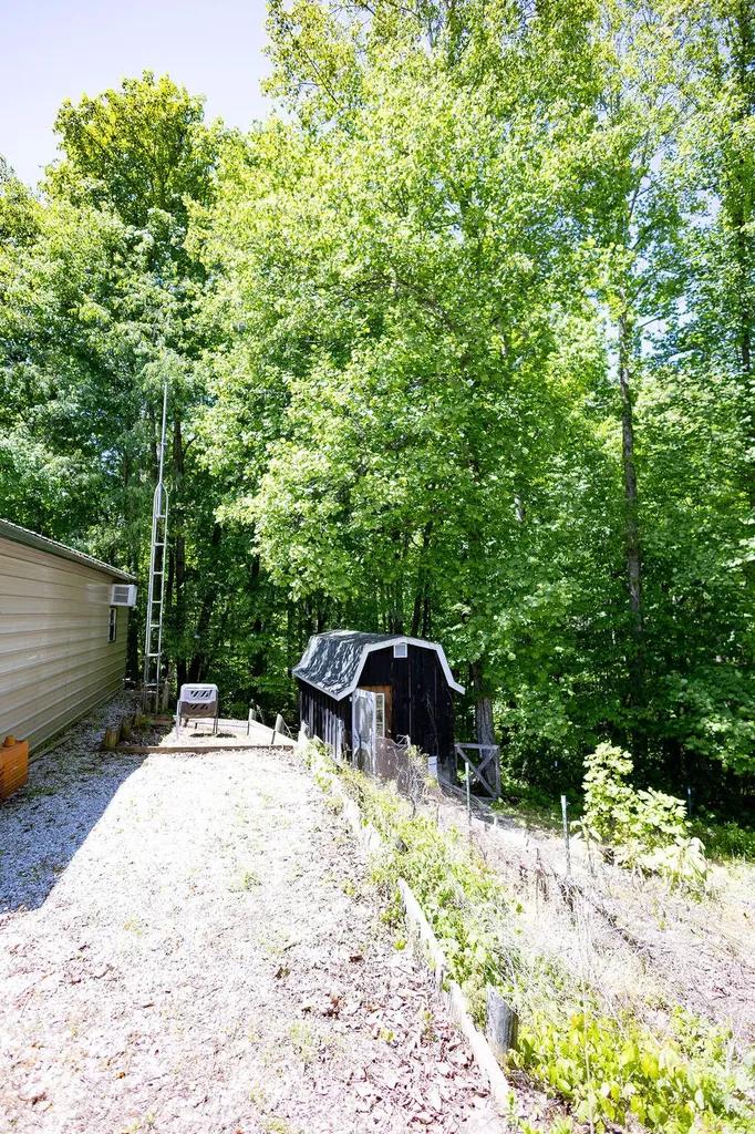 49 Morris Drive Wellington KY 40387