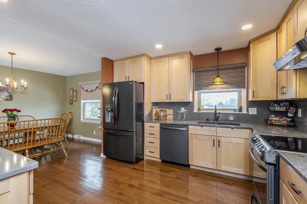 4564 Prince Albert Way Lexington KY 40515