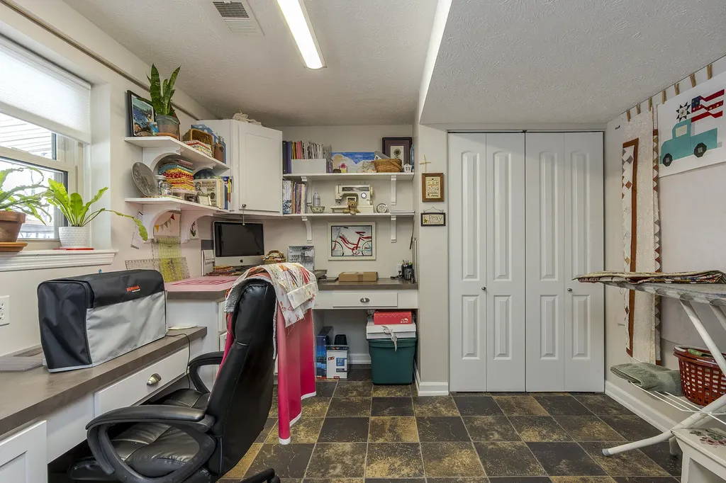 4564 Prince Albert Way Lexington KY 40515