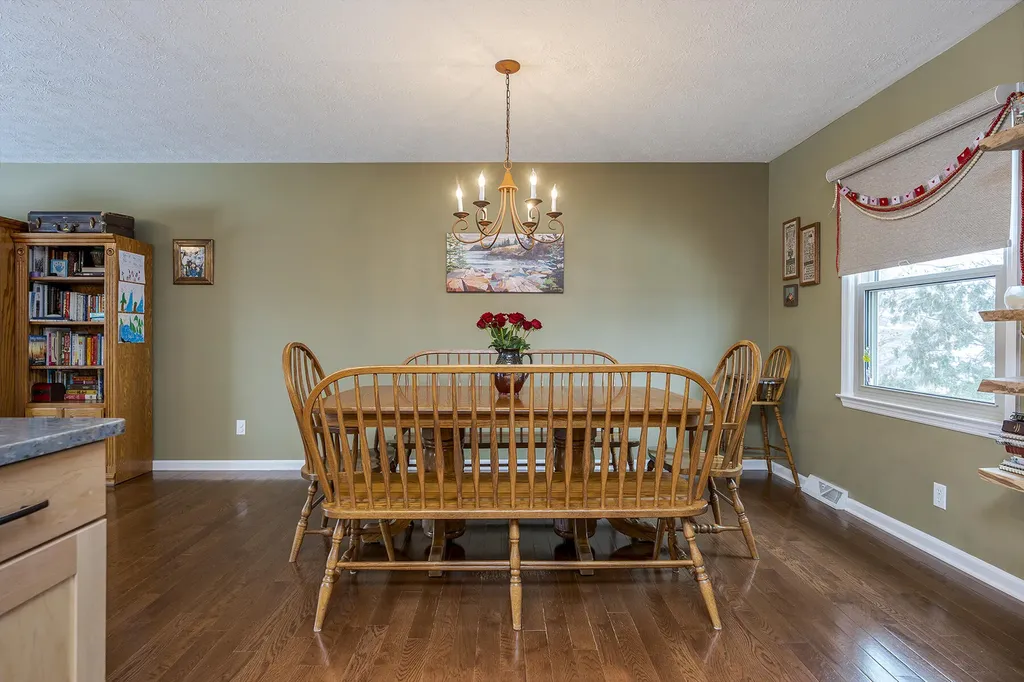 4564 Prince Albert Way Lexington KY 40515