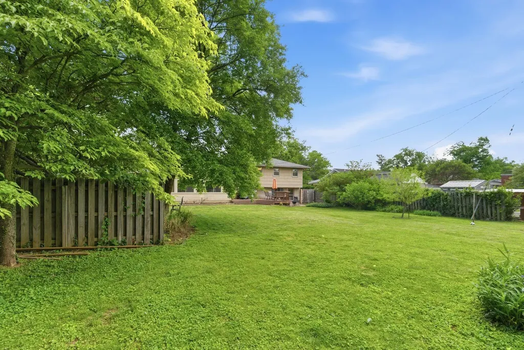 236 Greenbriar Road Lexington KY 40503