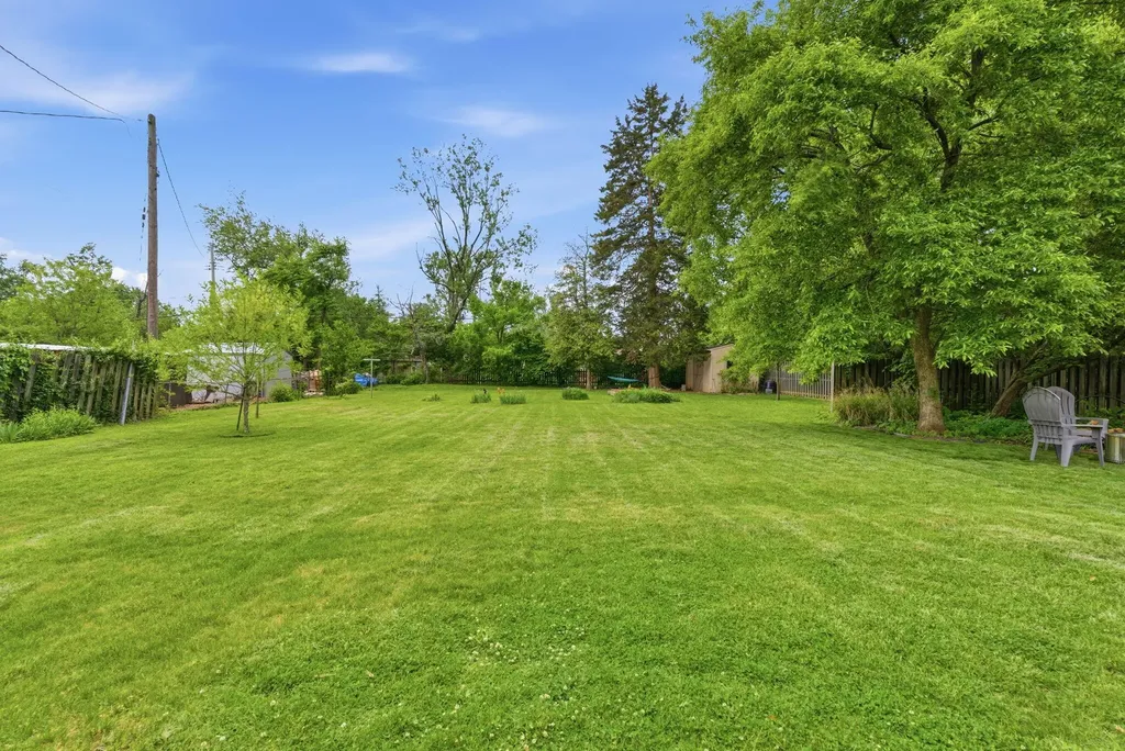 236 Greenbriar Road Lexington KY 40503