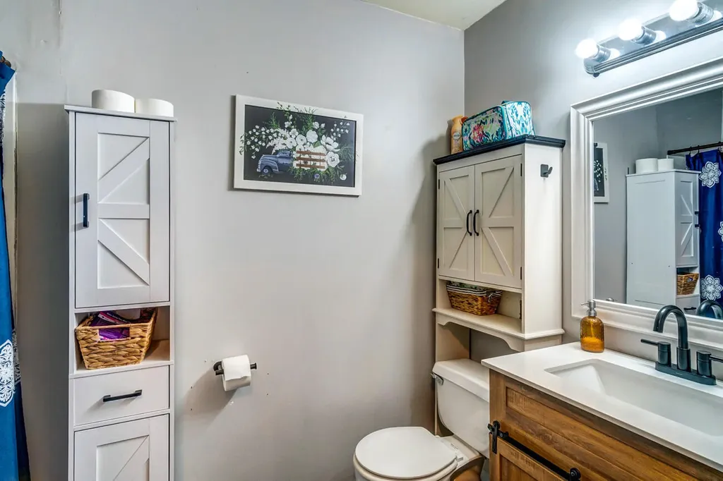 95 Kim Gay Lane Mckee KY 40447