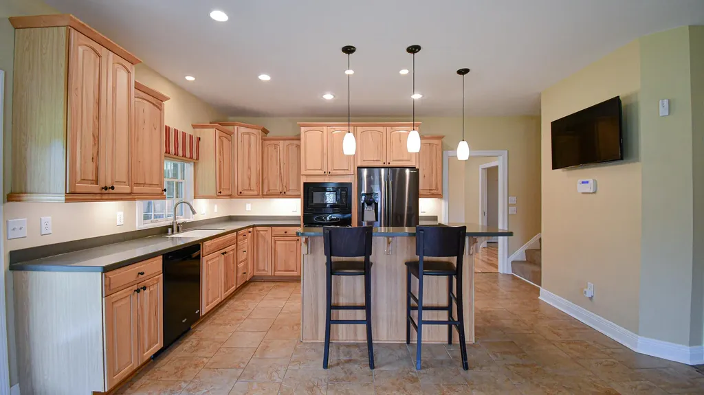 1110 Creekside Drive Lawrenceburg KY 40342
