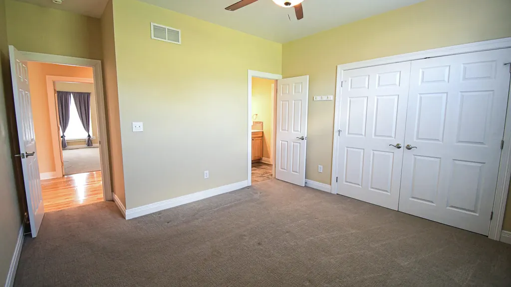 1110 Creekside Drive Lawrenceburg KY 40342