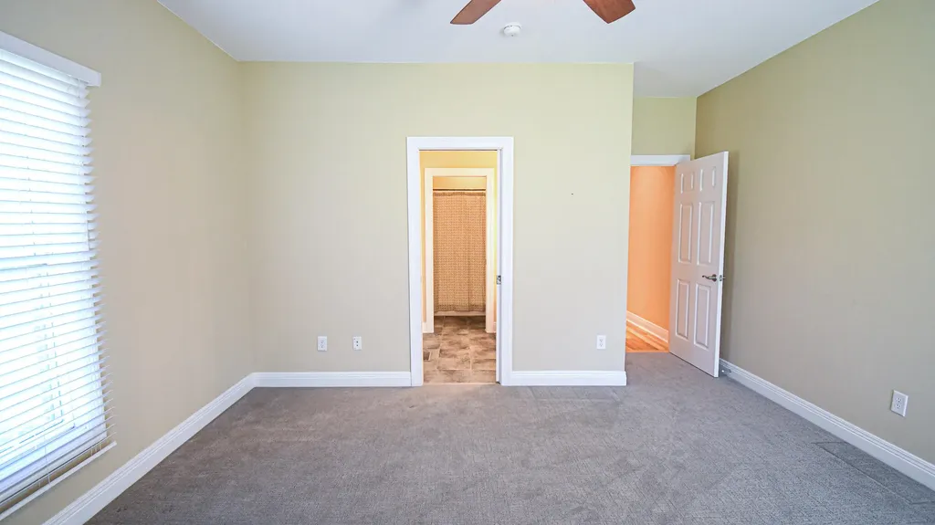 1110 Creekside Drive Lawrenceburg KY 40342