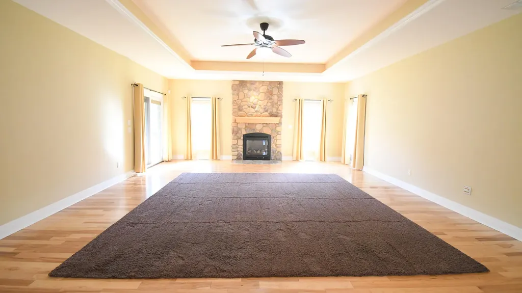 1110 Creekside Drive Lawrenceburg KY 40342