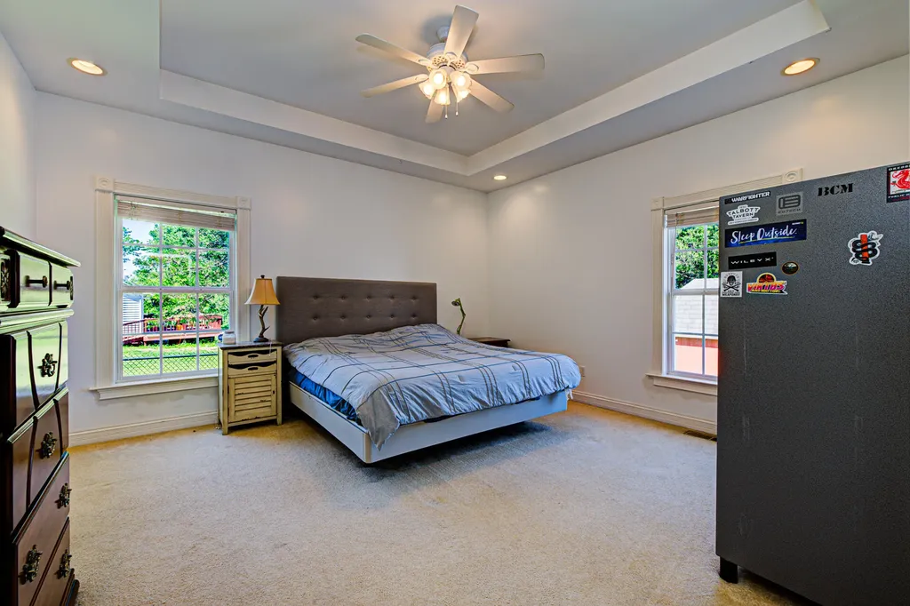 580 Catalpa Lane Shelbyville KY 40065