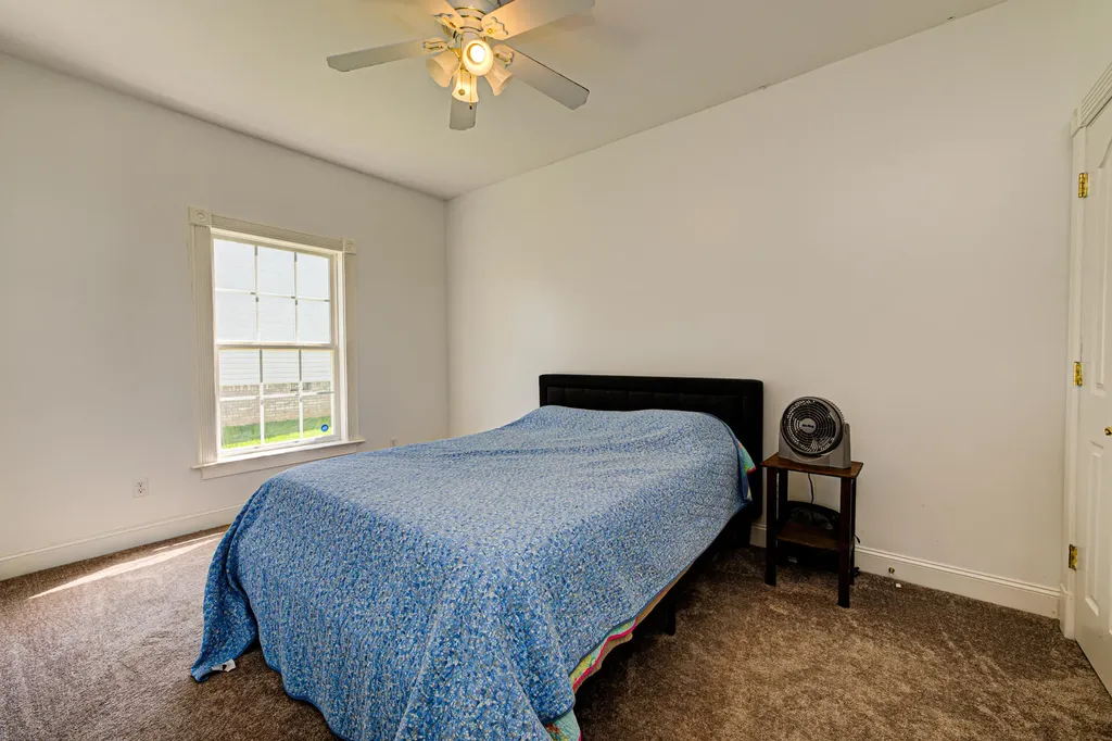 580 Catalpa Lane Shelbyville KY 40065