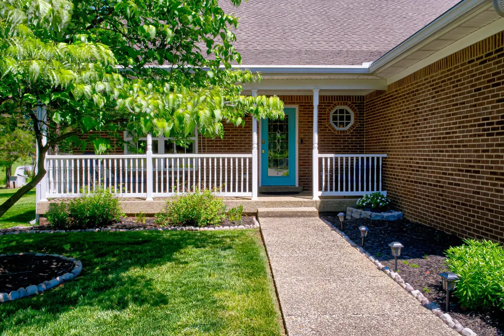 580 Catalpa Lane Shelbyville KY 40065