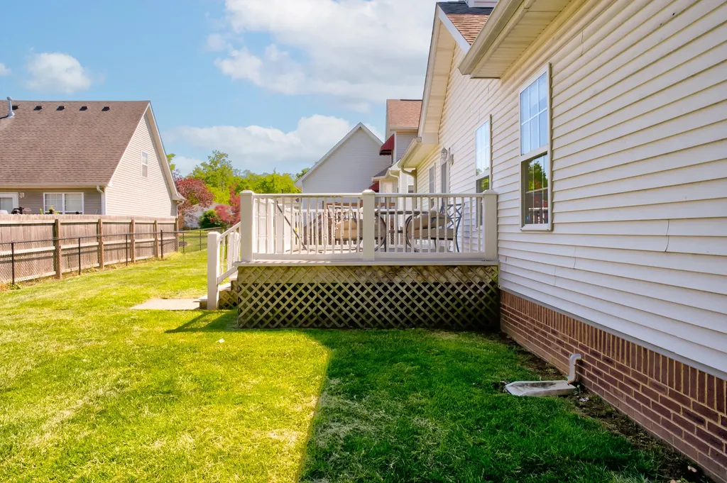 580 Catalpa Lane Shelbyville KY 40065