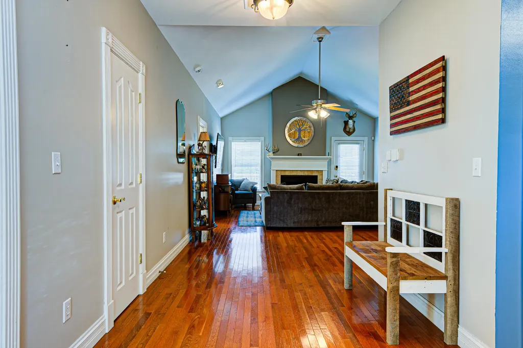 580 Catalpa Lane Shelbyville KY 40065