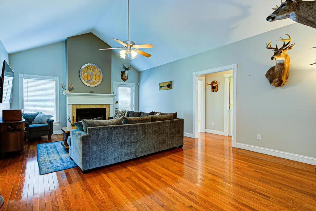 580 Catalpa Lane Shelbyville KY 40065