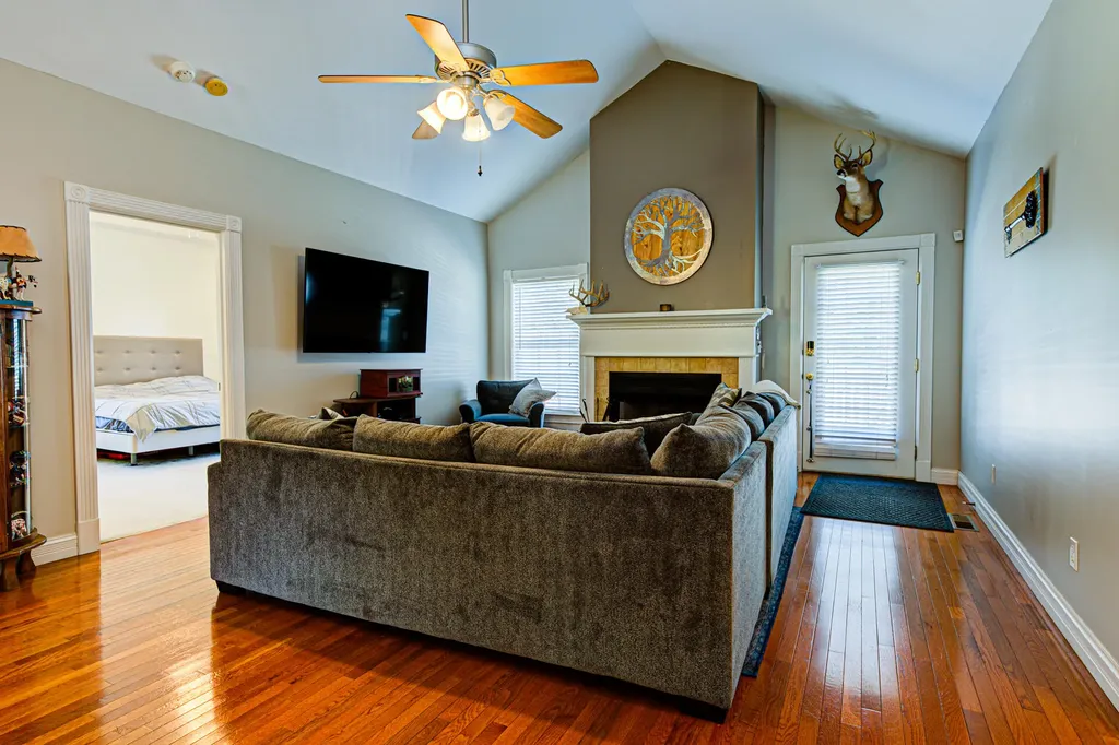 580 Catalpa Lane Shelbyville KY 40065