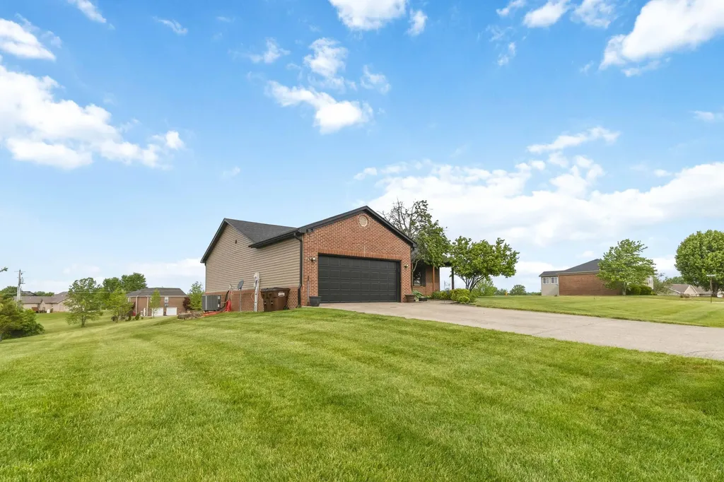 116 Mockingbird Hill Drive Richmond KY 40475