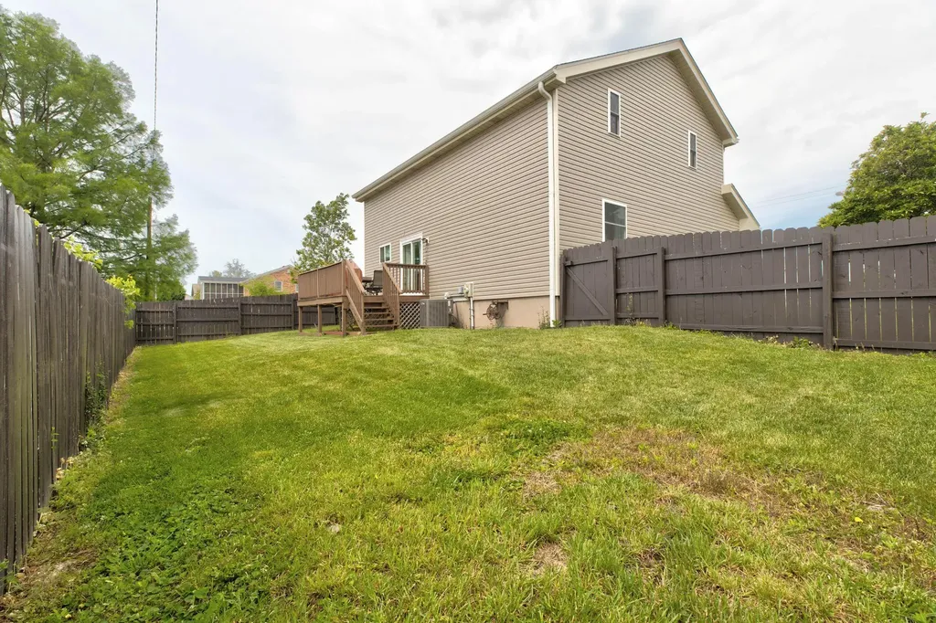 133 Teakwood Drive Richmond KY 40475