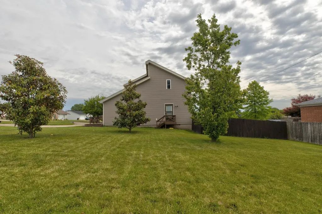 133 Teakwood Drive Richmond KY 40475