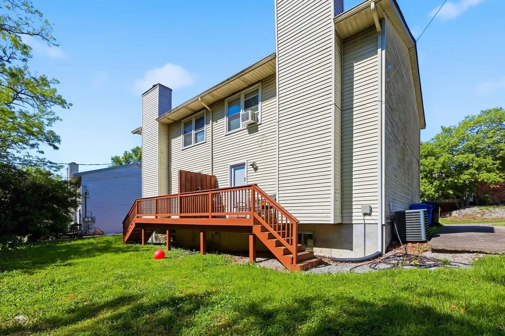 3124-3126 High Ridge Drive Lexington KY 40517