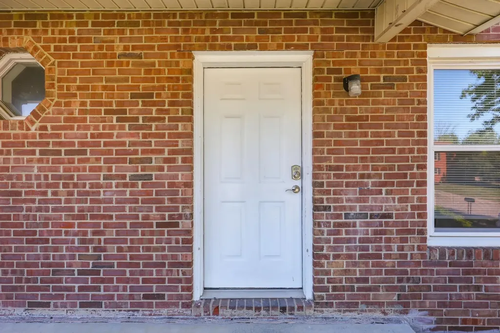 3124-3126 High Ridge Drive Lexington KY 40517