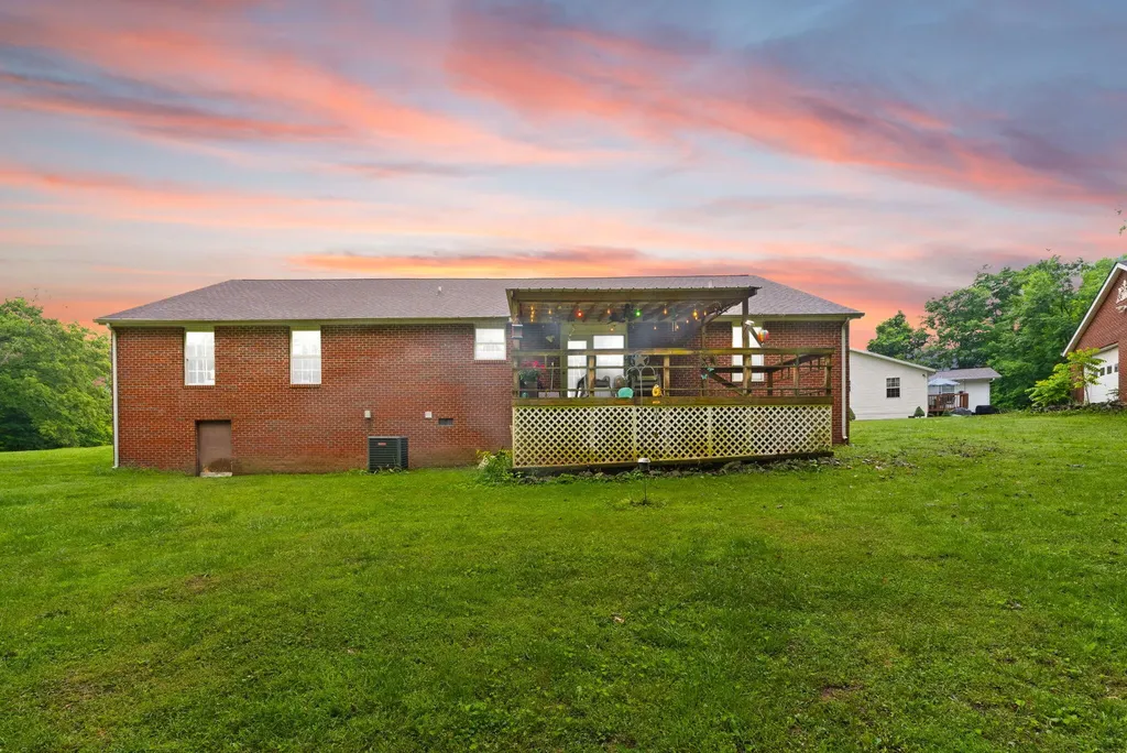93 Field Drive Somerset KY 42503