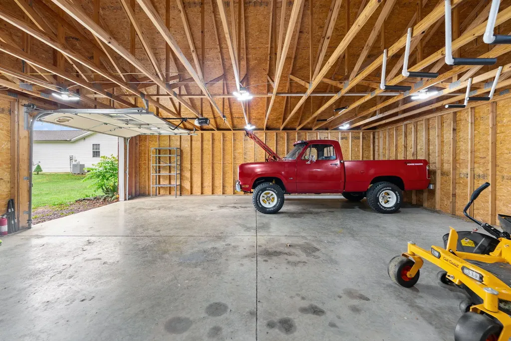 93 Field Drive Somerset KY 42503
