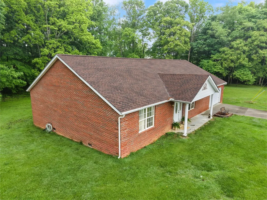 93 Field Drive Somerset KY 42503