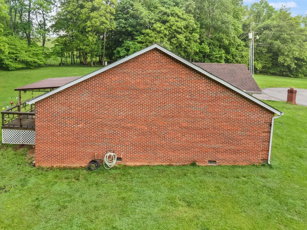93 Field Drive Somerset KY 42503