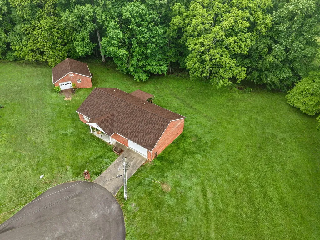93 Field Drive Somerset KY 42503