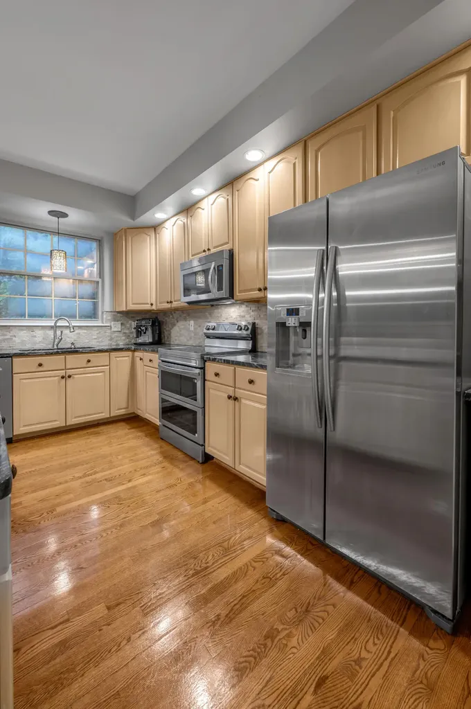 1974 Mountjoy Place Lexington KY 40503