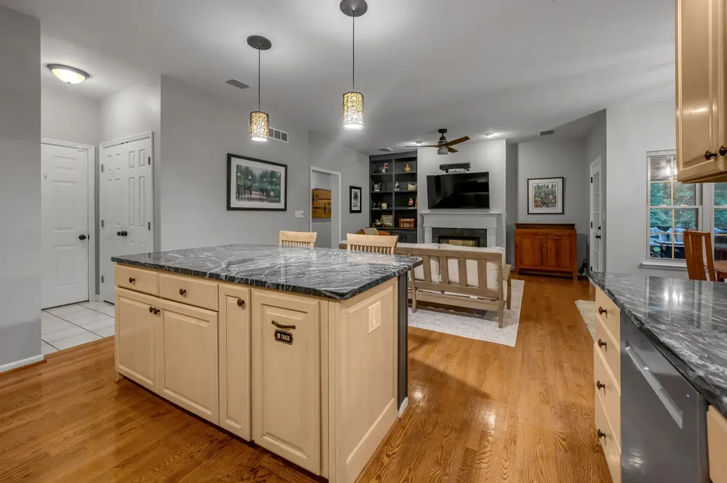 1974 Mountjoy Place Lexington KY 40503