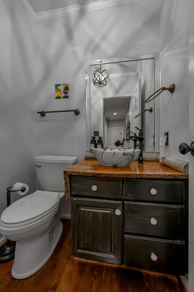 1974 Mountjoy Place Lexington KY 40503